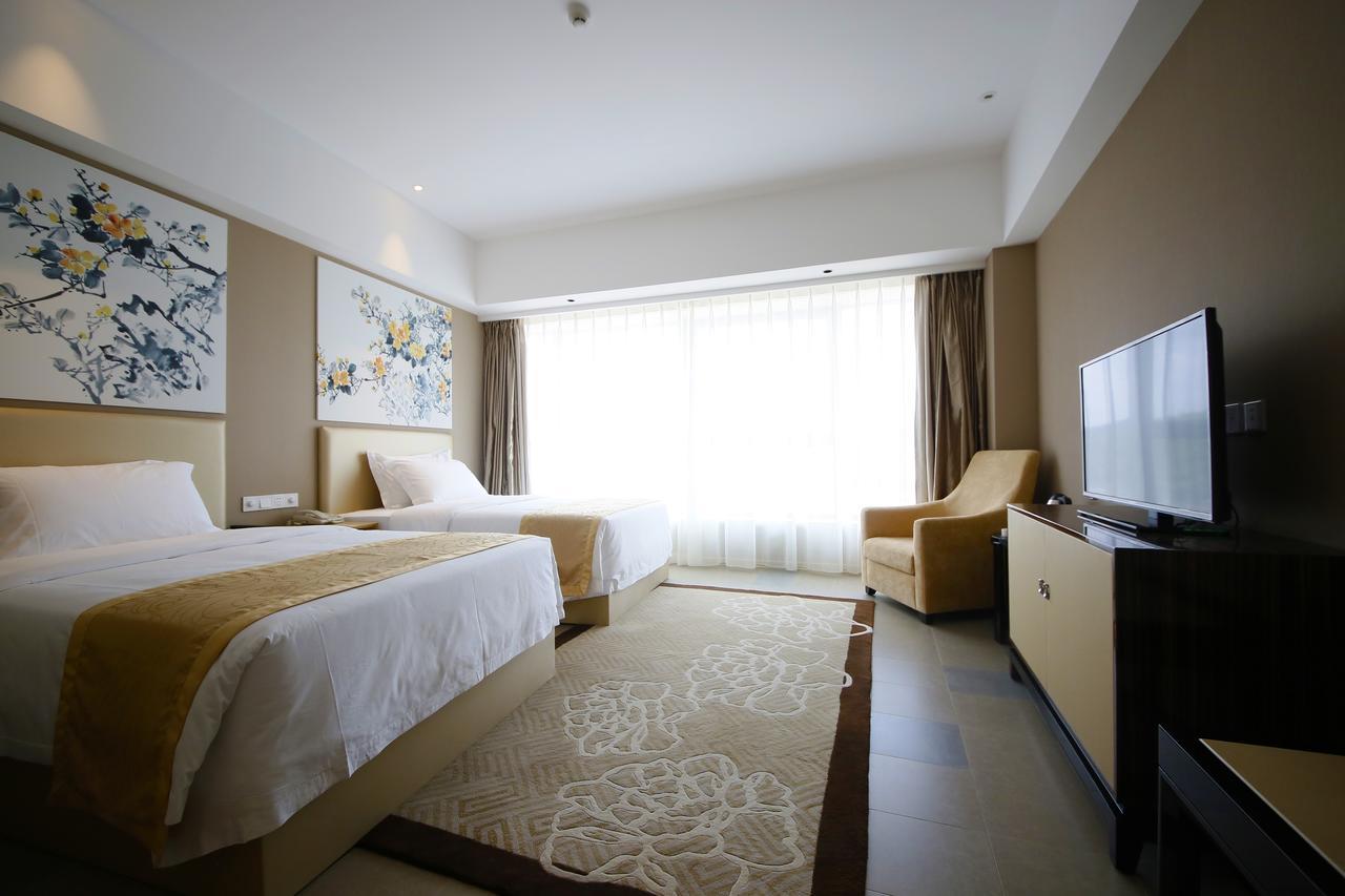 Howard Johnson Flower City Hotel Kunming Exterior foto