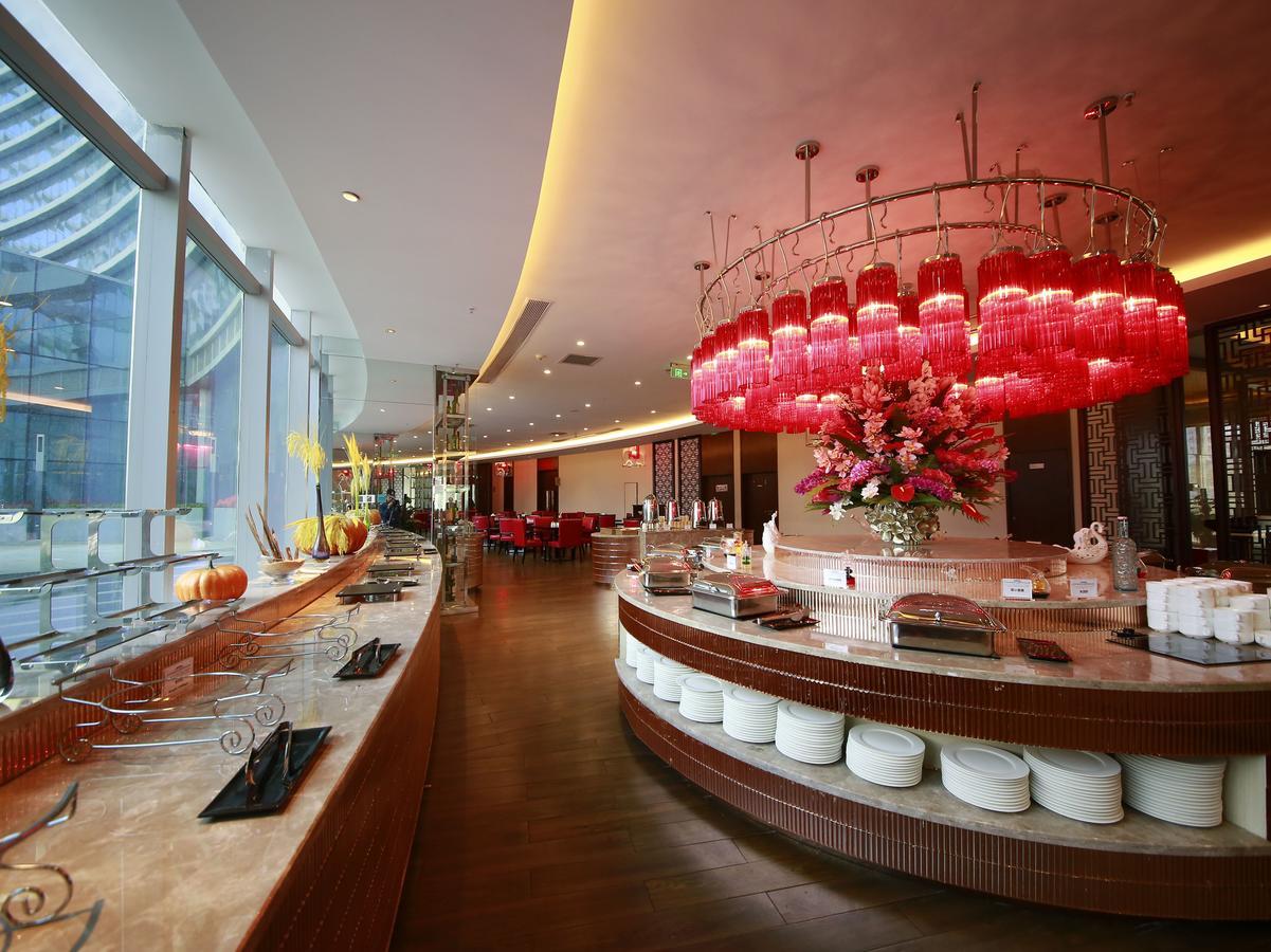 Howard Johnson Flower City Hotel Kunming Exterior foto