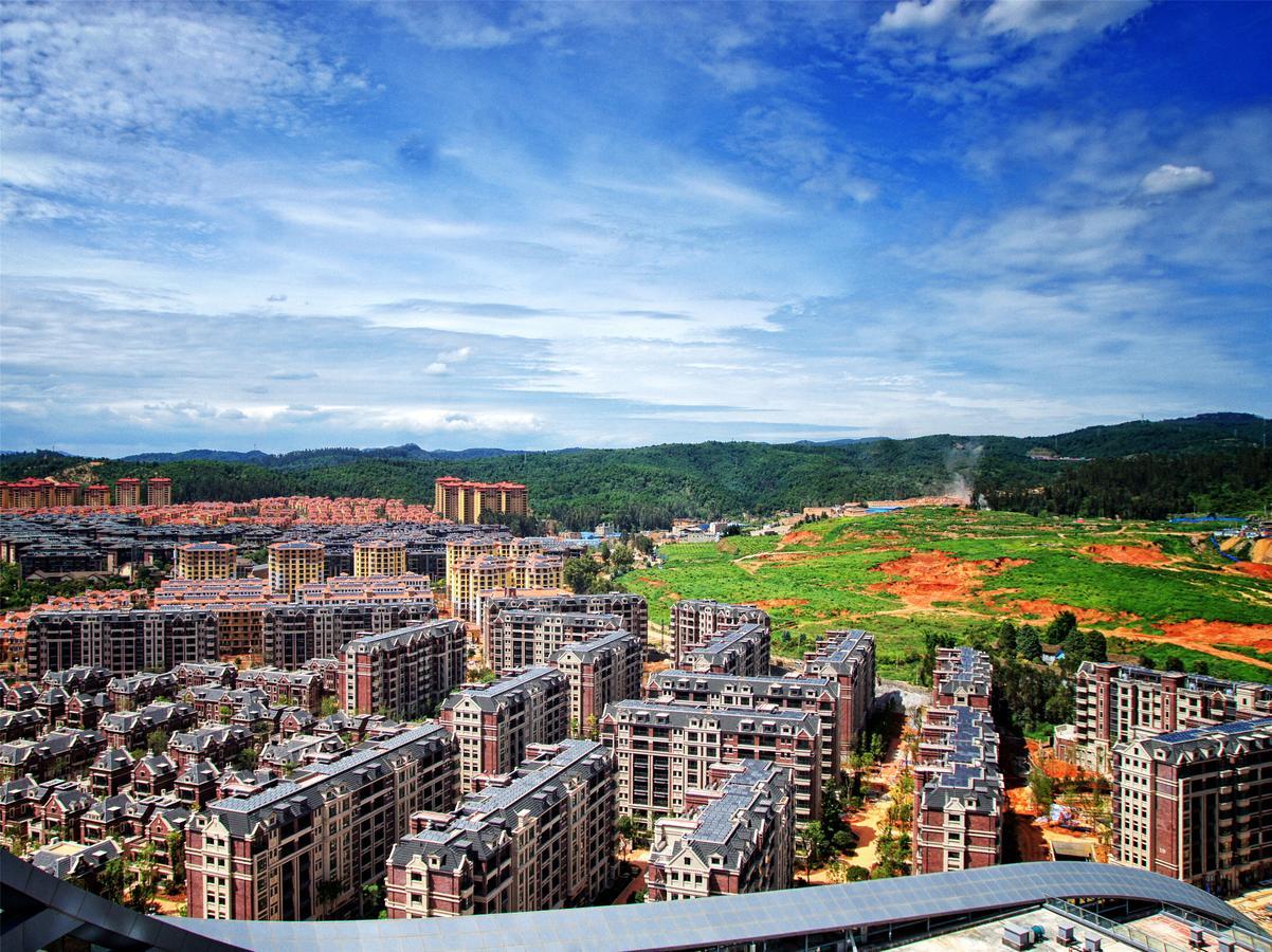 Howard Johnson Flower City Hotel Kunming Exterior foto
